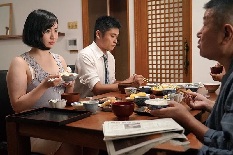 Gã chồng lạnh nhạt, bà xã ngoan lên cơn dam dang dâm loạn cùng bố chồng